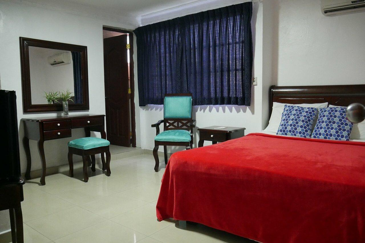 Hotel Luis V Santo Domingo Bagian luar foto