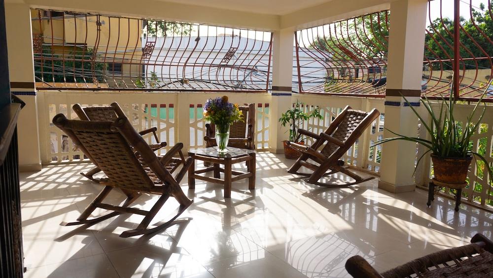 Hotel Luis V Santo Domingo Bagian luar foto