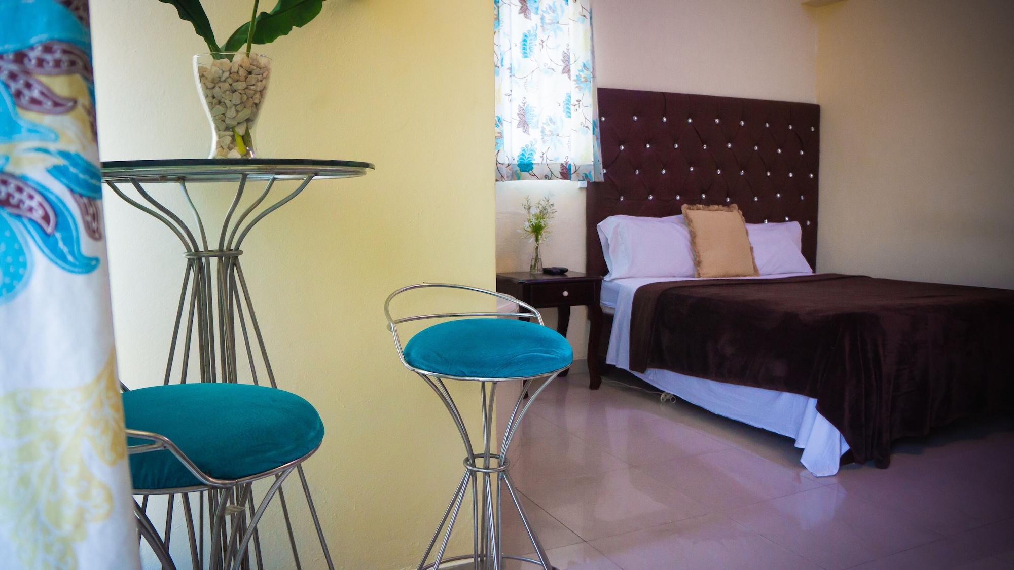Hotel Luis V Santo Domingo Bagian luar foto