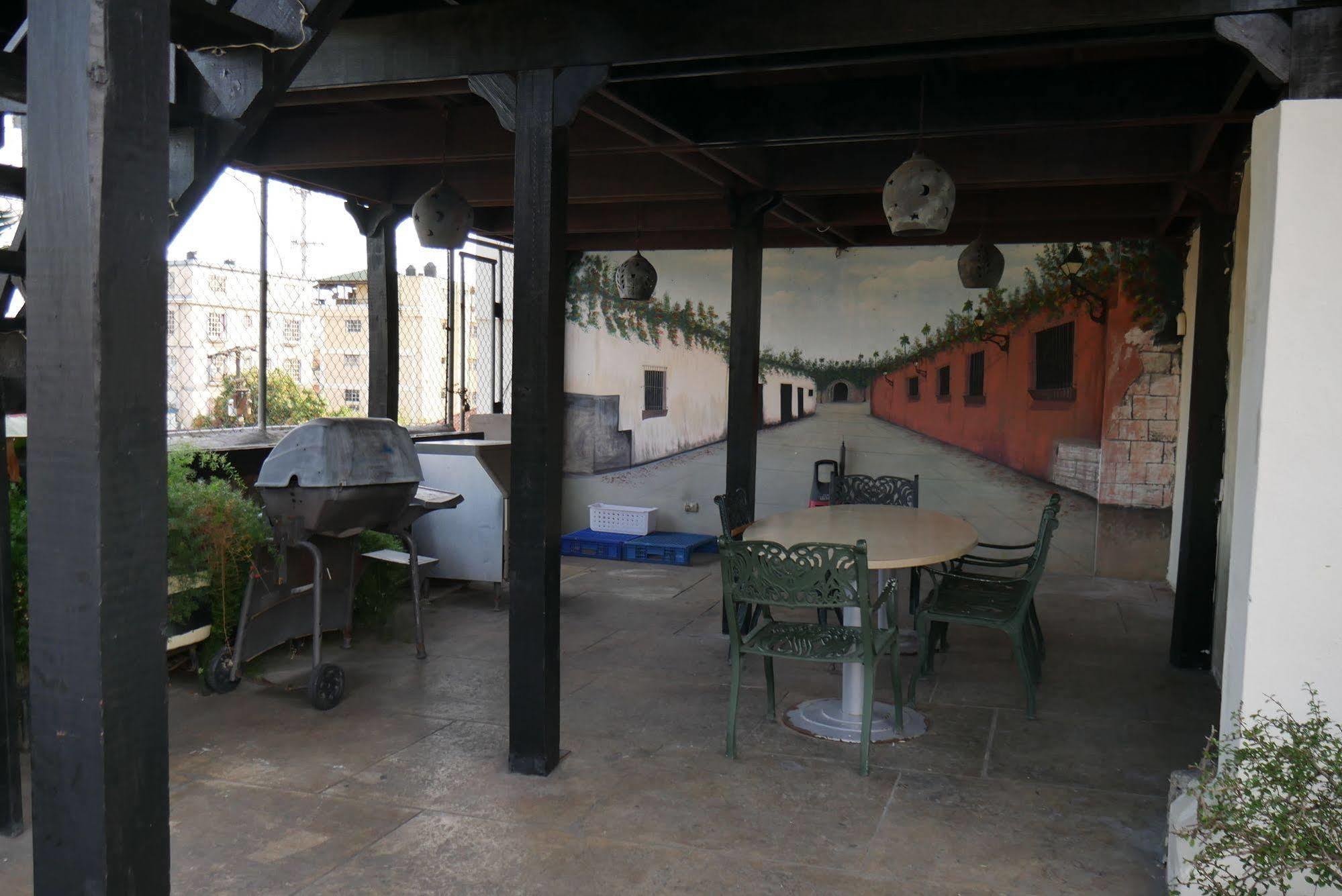 Hotel Luis V Santo Domingo Bagian luar foto