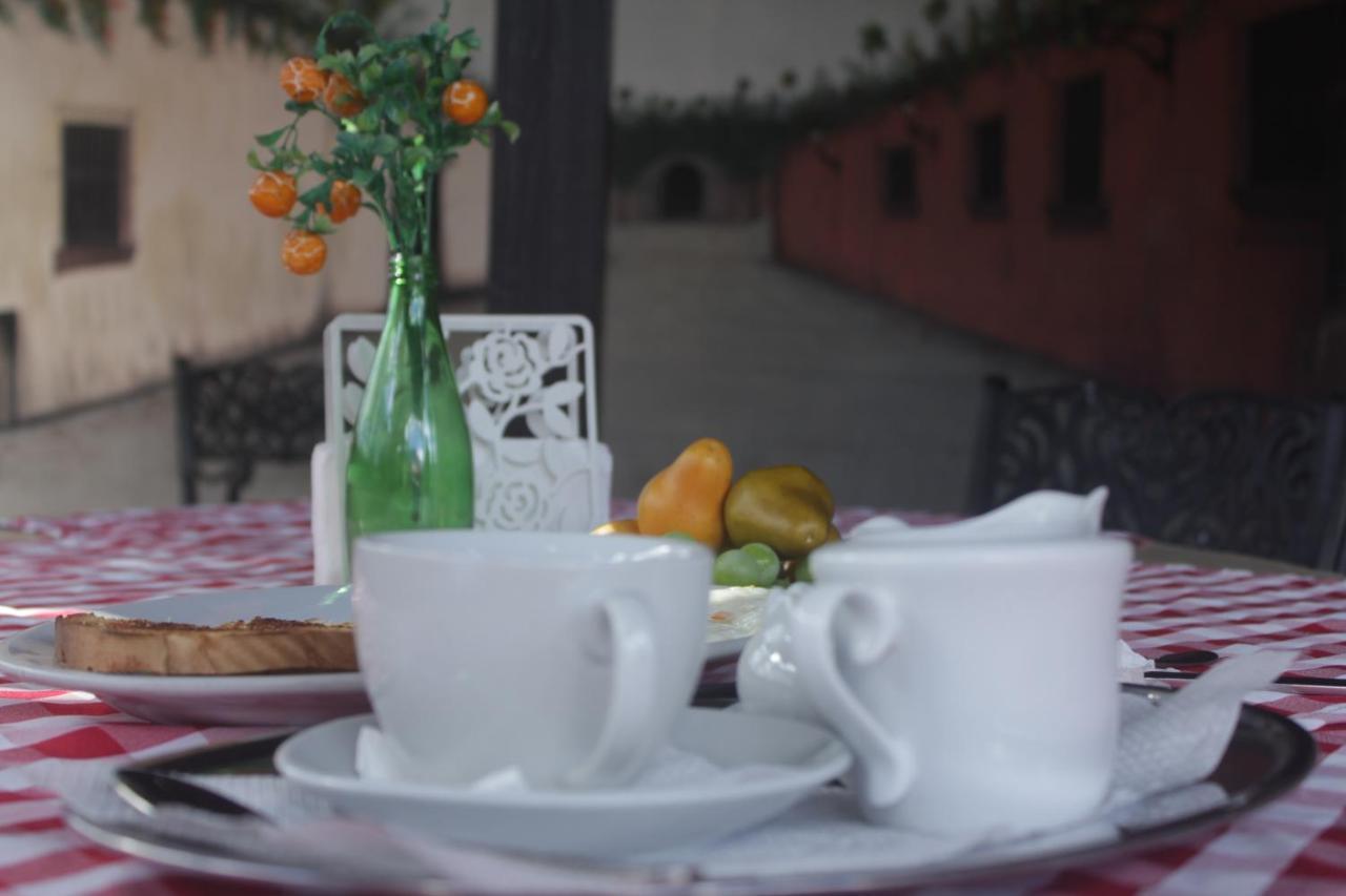 Hotel Luis V Santo Domingo Bagian luar foto